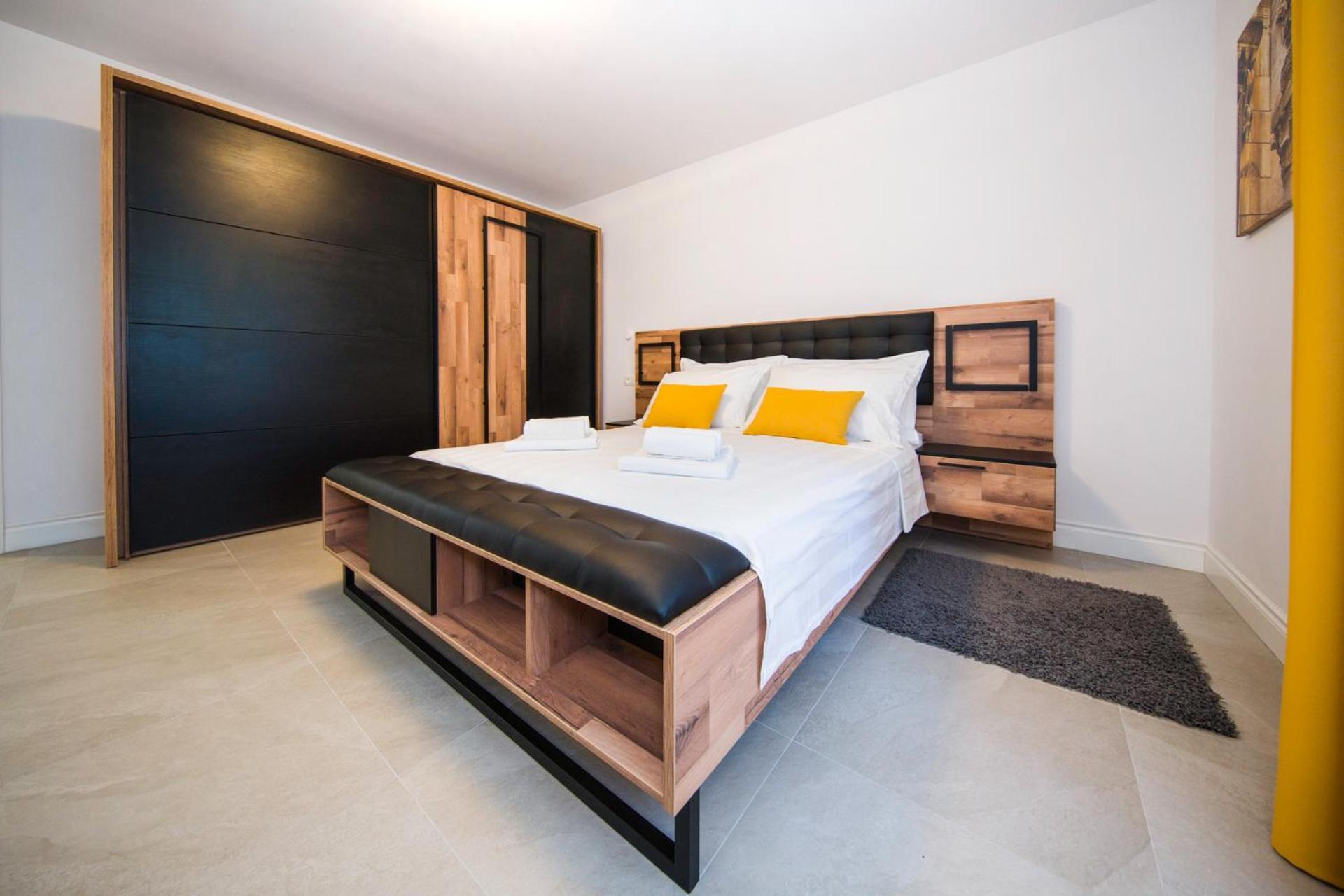 A-More Apartment Split Bagian luar foto