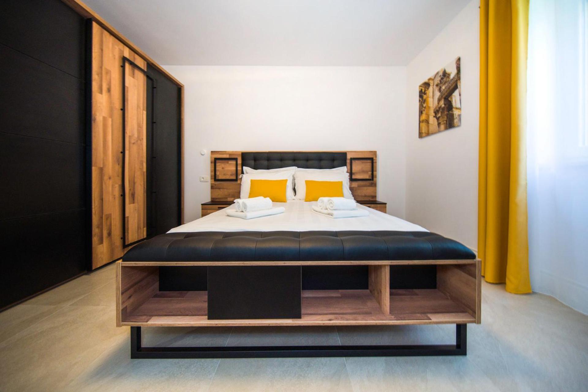 A-More Apartment Split Bagian luar foto