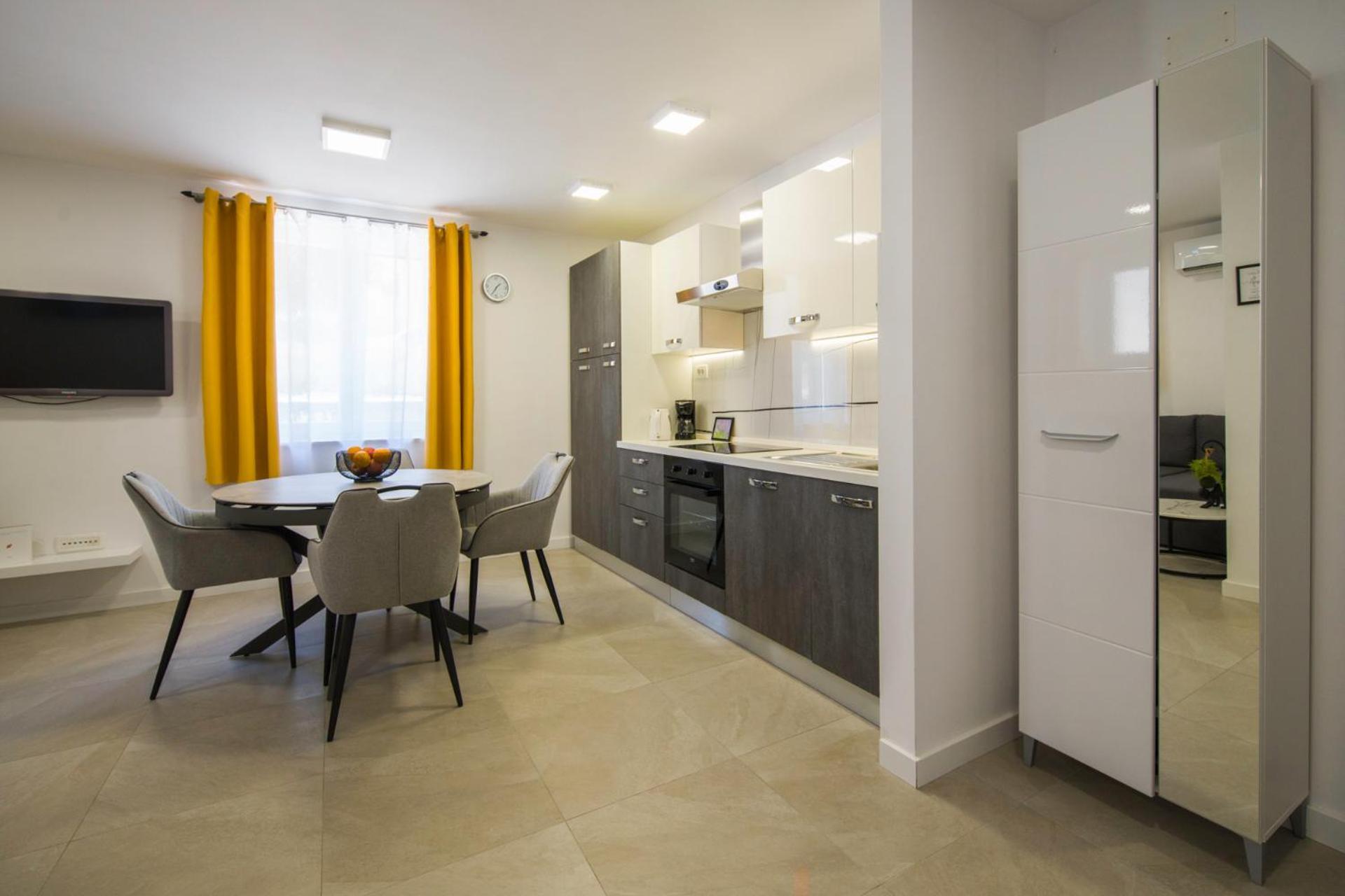 A-More Apartment Split Bagian luar foto